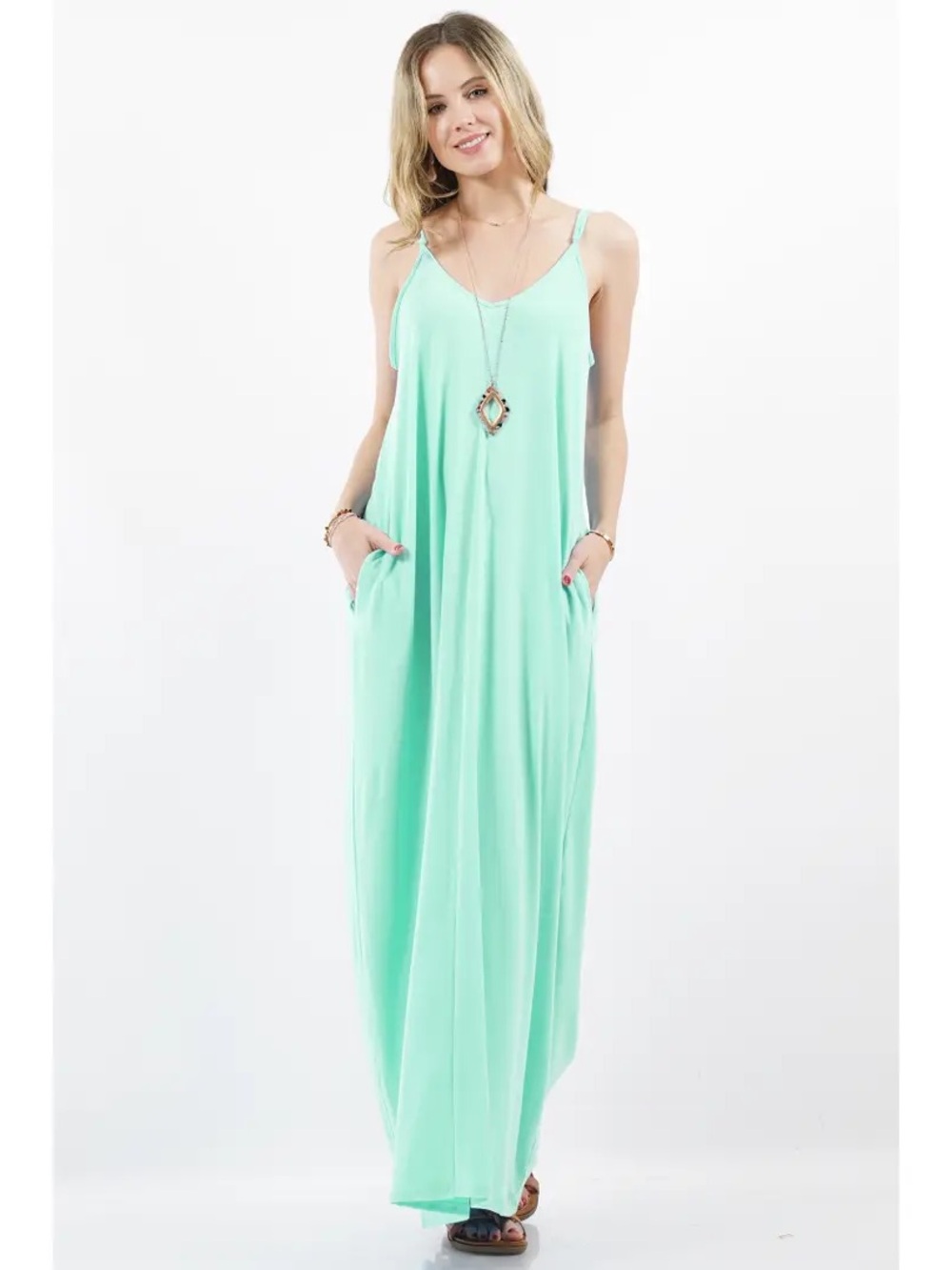 Zenana Outfitters Sleeveless Mint Green Maxi Dress with Pockets